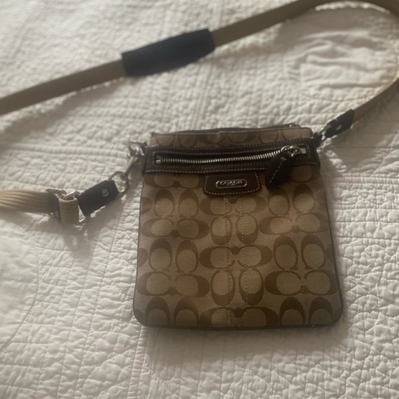 Coach Crossbody - Picture 3 of 5